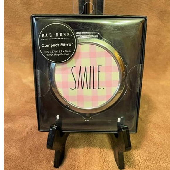 Rae Dunn Beauty Essentials, 'SMILE.' Compact Mirror-NIP - Picture 1 of 2